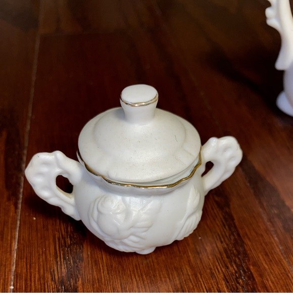 Miniature Tea Pot With Sugar & Creamer white embellished in golden 3.5” - Picture 7 of 13